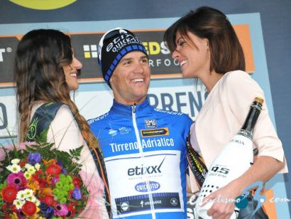Tirreno-Adriático: Zdenek Stybar: "Me gustaría mantener el maillot azul hasta el final"