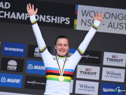 Mundial de ciclismo: Zoe Backstedt gana la prueba en línea y logra el doblete júnior