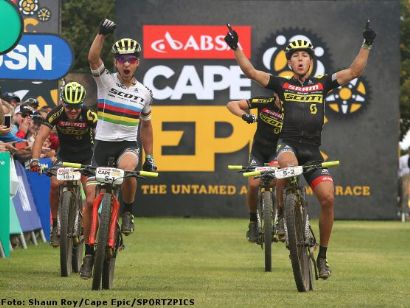 Absa Cape Epic: Quinta etapa y liderato para Nino Schurter y Matthias Stirnemann