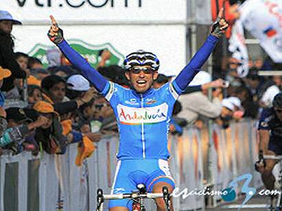 Vuelta a Chile: Adrián Palomares gana el segundo sector de la quinta etapa