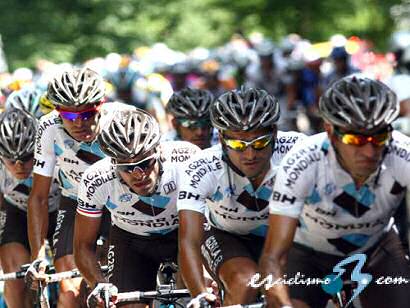 Jean-Christophe Péraud, al frente del Ag2r-La Mondiale en la Vuelta a Andalucía