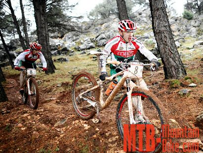 Andalucía Bike Race: Extremadura-GR100: "Los alemanes están muy fuertes"