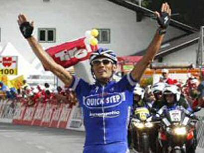 Proni consigue su primera victoria profesional en la tercera etapa de la Vuelta a Suiza