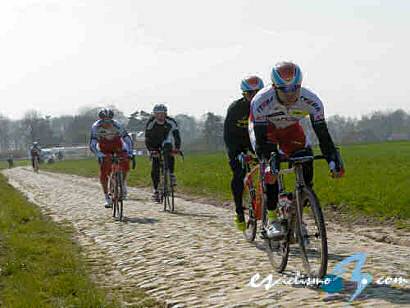 Listado oficial de corredores inscritos en la Pars-Roubaix 2015
