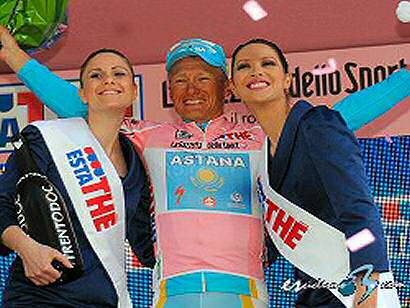 Giro de Italia: Vinokourov advierte que el Giro es su "objetivo número uno"