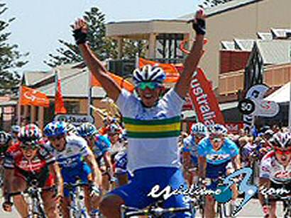 Allan Davis gana al sprint la tercera etapa del Tour Down Under y Mark Renshaw recupera el liderato