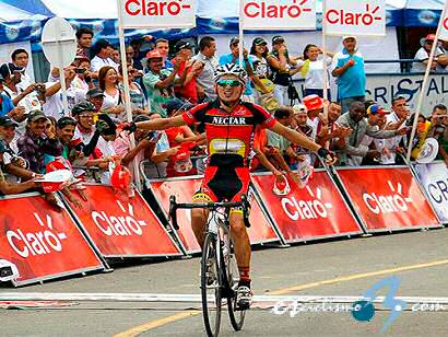 Clásico RCN: Álvaro Gómez gana la sexta etapa y Camilo Gómez es líder