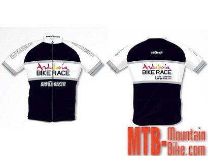 Bio-Racer volverá a vestir a los bikers de la Andalucía Bike Race