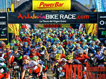 Powerbar, alimento energético oficial de la Andalucía Bike Race 2016