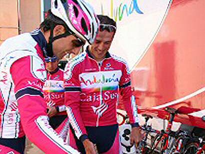 El Andalucía-Cajasur Sub-23 ante su gran reto de la temporada, el Circuito Montañés