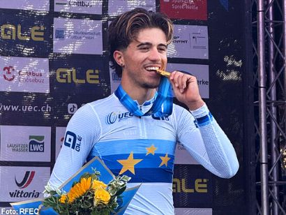 �lvaro Navas se proclama campe�n de Europa sub23 de �mnium con una exhibici�n en Cottbus