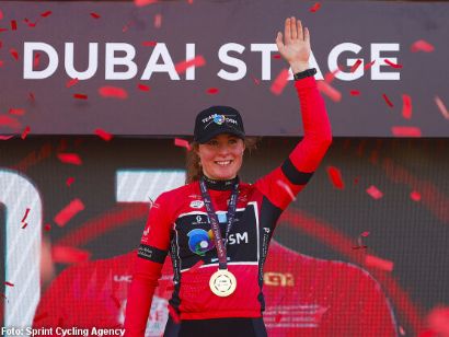 Charlotte Kool, primera líder del UAE Tour Femenino