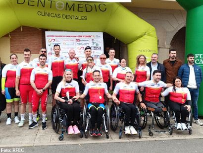 Camponaraya vibra con los mejores ciclistas paralímpicos en la Copa de España