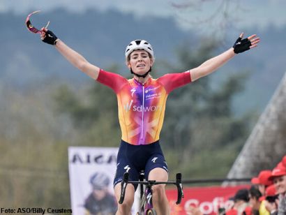 Demi Vollering conquista la Flecha Valona Femenina