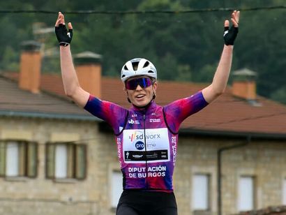 Demi Vollering se adjudica la Vuelta a Burgos y también la última etapa