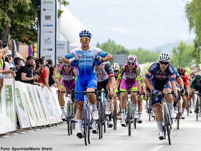 Tour de Eslovenia: La segunda etapa es para Dylan Groenewegen, Rafal Majka sigue líder
