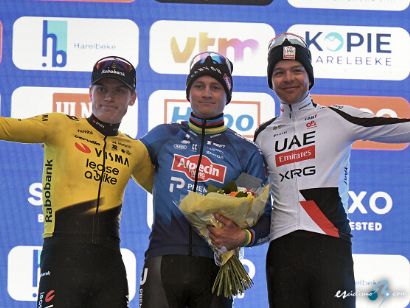 Mathieu van der Poel firma el triplete en la E3 Saxo Classic y vuelve a reinar en Harelbeke