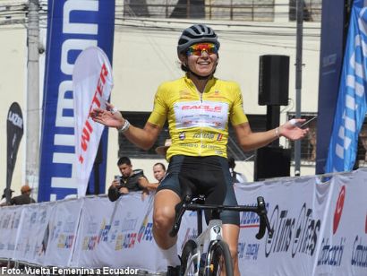 Esther Galarza se consagra bicampeona de la Vuelta Femenina al Ecuador
