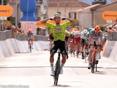 Giro de los Abruzos: Filippo D'Aiuto sorprende a los velocistas en la 3� etapa, Fancellu sigue l�der