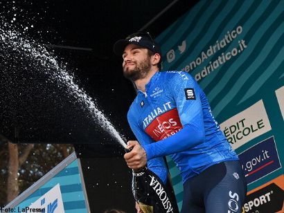 Tirreno-Adriático: Filippo Ganna, feliz de mantener la `maglia azzurra´