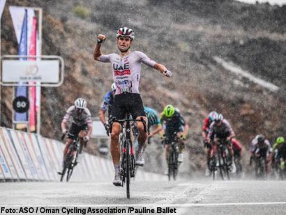 Tour de Omán: Fisher-Black es el nuevo líder; Roger Adriá cuarto en la general