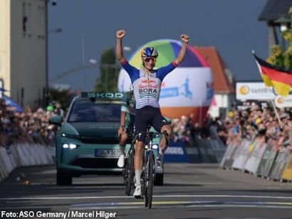 Giulio Pellizzari bate a Isaac del Toro, el mexicano recupera el liderato de la Vuelta a Alemania
