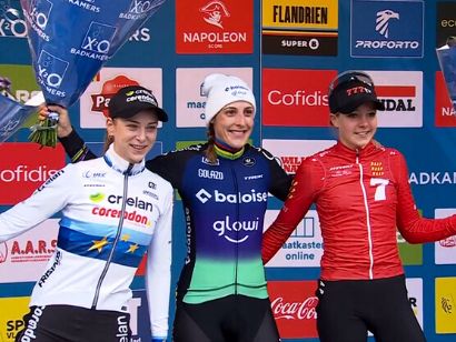 Lucinda Brand firma su tercera victoria consecutiva en el Flandriencross de Hamme y consolida su liderato en el X2O Trofee de ciclocross