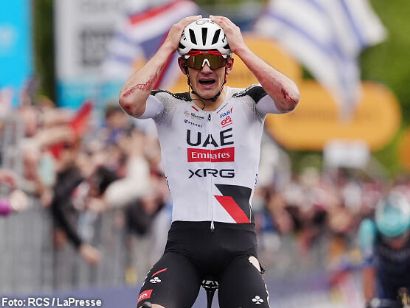 Igor Arrieta logra una victoria �pica en Potenza y Afonso Eul�lio se viste de rosa en el Giro de Italia