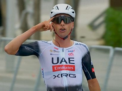 Jan Christen conquista la etapa reina y se proclama vencedor final del AlUla Tour 2026