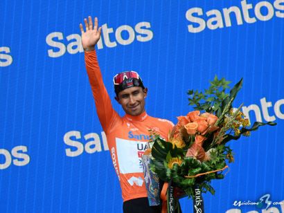 Jhonatan Narv�ez, estable tras su ca�da en el Tour Down Under