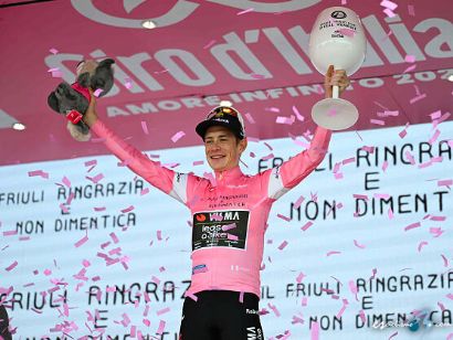 Jonas Vingegaard se hace con su primer Giro de Italia, Jonathan Milan gana la �ltima etapa