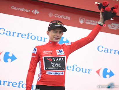 Vuelta a España: Jonas Vingegaard gana la segunda etapa en Limone Piemonte y se viste de rojo