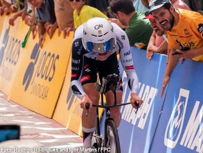 Julius Johansen domina la crono de �gueda y Alexis Guerin conserva el liderato de la Volta a Portugal