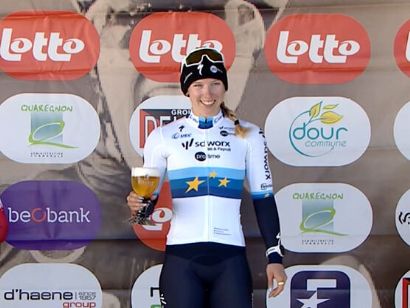 Lorena Wiebes suma su tercera victoria consecutiva y amplía su liderato en el Simac Ladies Tour