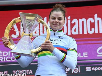 Lotte Kopecky consigue su segunda victoria en la Strade Bianche Femenina