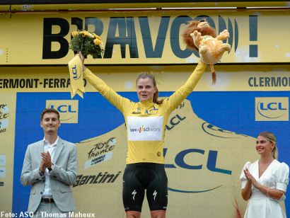 Lotte Kopecky consigue el primer maillot amarillo del Tour de Francia Femenino