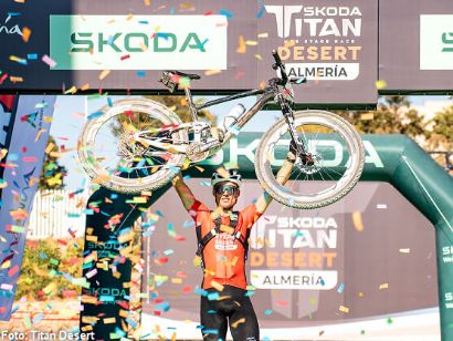 'Luisle' y Castroviejo, ruteros contra bikers en el desafi� de la Titan Desert Marruecos