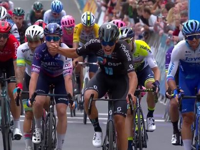 Marius Mayrhofer, al sprint, gana la Cadel Evans Great Ocean Road Race