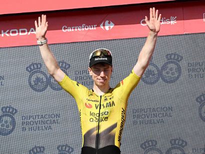 Matthew Brennan firma su quinta victoria en la Vuelta a Espa�a y Enric Mas llega de rojo a la contrarreloj