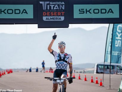 Titan Desert Almería: Miguel Muñoz gana la segunda etapa, Herrero sigue líder