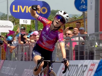 Giro de Italia Femenino: Niamh Fisher-Black gana la tercera etapa, Elisa Longo Borghini sigue de rosa