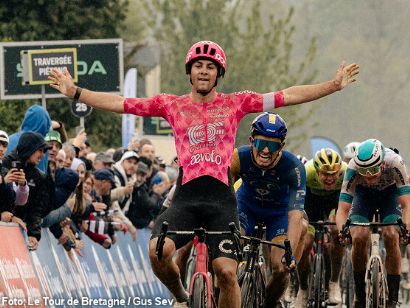 Noah Hobbs se impone en Le Cambout y asalta el liderato en el Tour de Bretaña