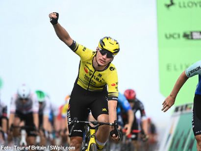 Olav Kooij impone su velocidad en Southwold para liderar el Tour de Gran Bretaña
