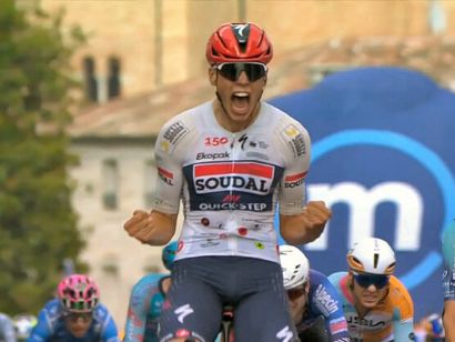 Giro de Italia: Paul Magnier impone su velocidad en la 18� etapa, Vingegaard sigue de rosa
