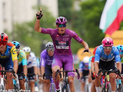 Paul Magnier gana en Sof�a y suma su segunda victoria en el Giro de Italia 2026