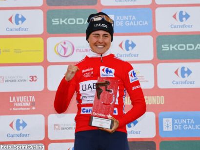 Paula Blasi correr� en el Movistar Team durante las tres pr�ximas temporadas