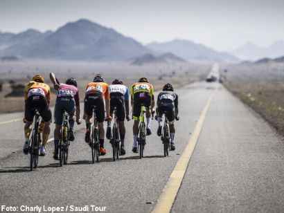 Listado oficial de ciclistas inscritos en el AlUla Tour 2024