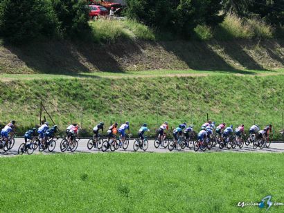 Iberdrola suma ciclismo, pádel y golf a su programa de apoyo al deporte femenino