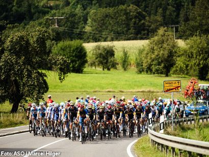 La Vuelta a Alemania arranca con estrellas como Lipowitz, Milan y Van Aert [Previa]