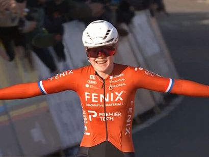 Puck Pieterse vence en Hoogerheide y cierra la Copa del Mundo de Ciclocross con su segunda victoria consecutiva